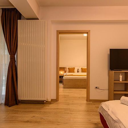 Jad - Luxury Apartments Afi Mall Braşov Exterior foto