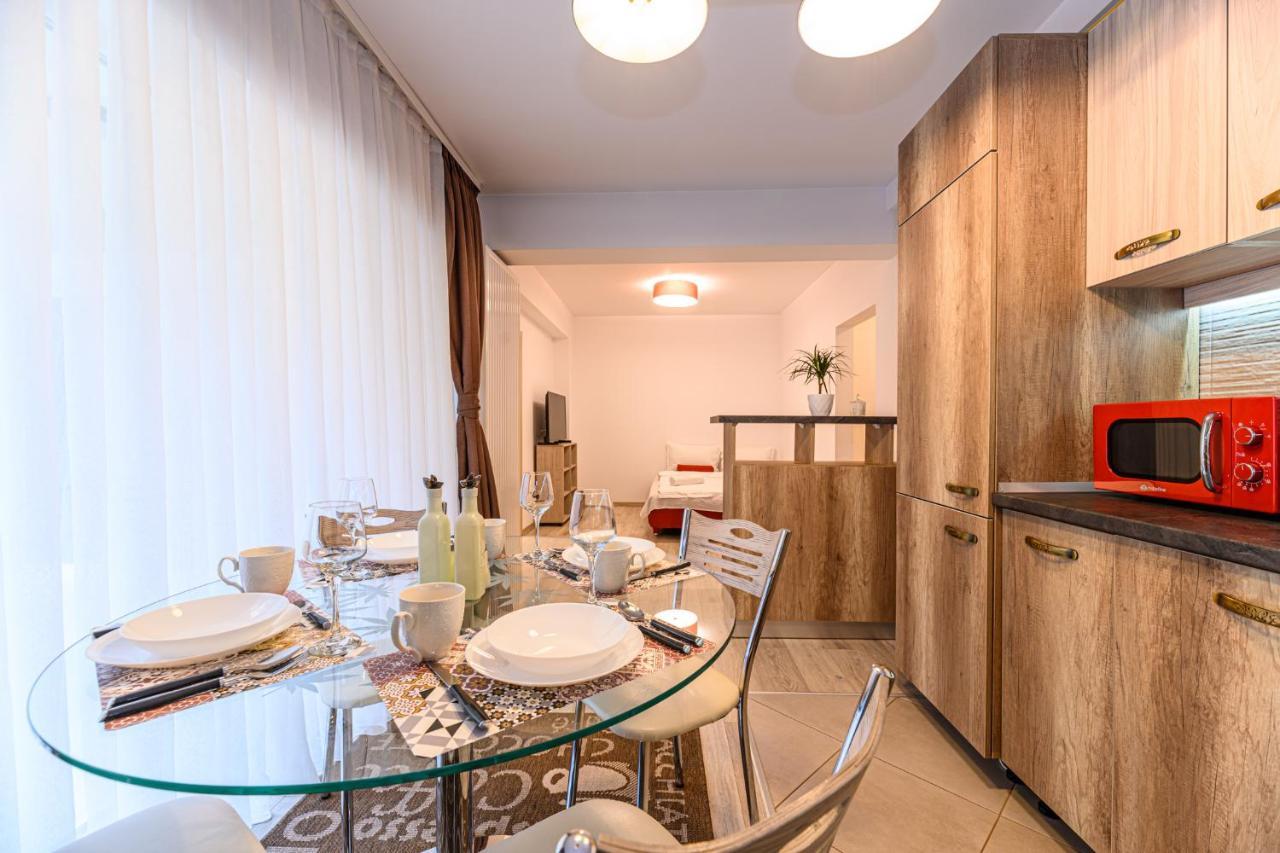 Jad - Luxury Apartments Afi Mall Braşov Exterior foto