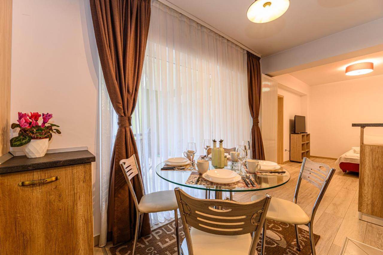 Jad - Luxury Apartments Afi Mall Braşov Exterior foto